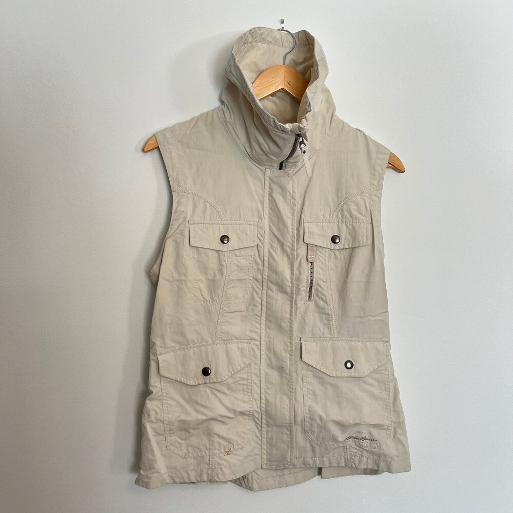 Eddie Bauer. Travex Vest. Off-White or Beige Color. Size Medium. Womens.